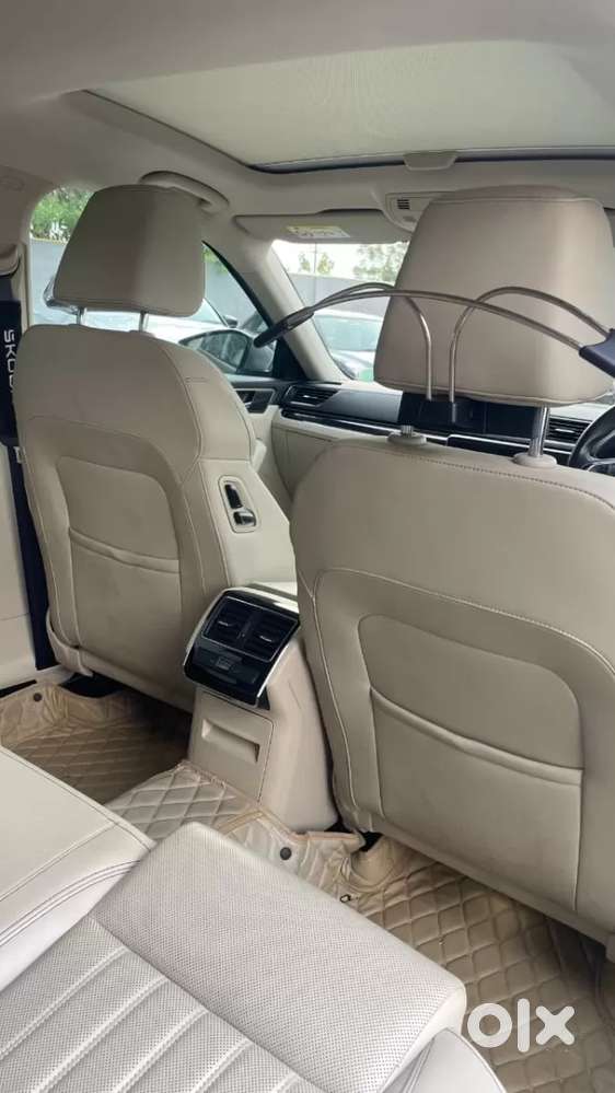 Skoda Superb 2.0 L&k Tsi At, 2020, Petrol