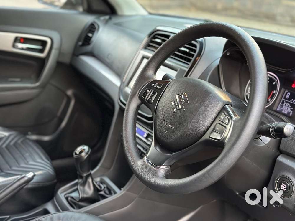 Maruti Suzuki Vitara Brezza Zdi+ Dual Tone Mt, 2017, Diesel