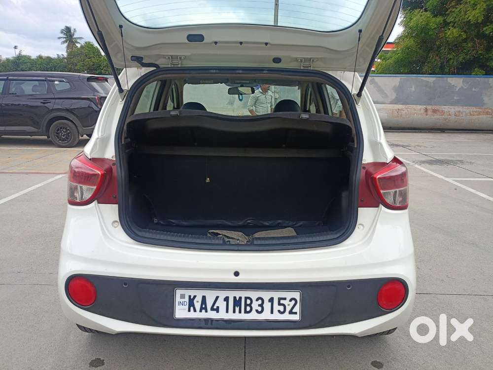 Hyundai Grand I10 Sportz 1.2 Kappa Vtvt, 2017, Petrol