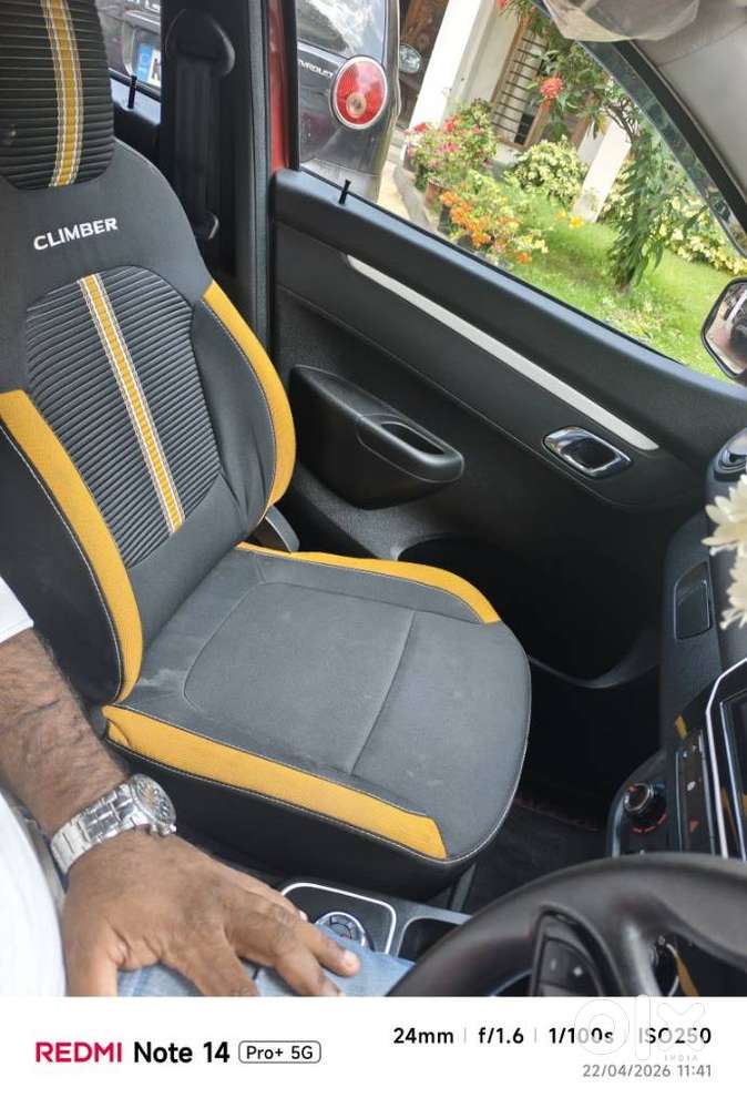 Renault Kwid Rxt Amt Climber (automatic), 2025, Petrol