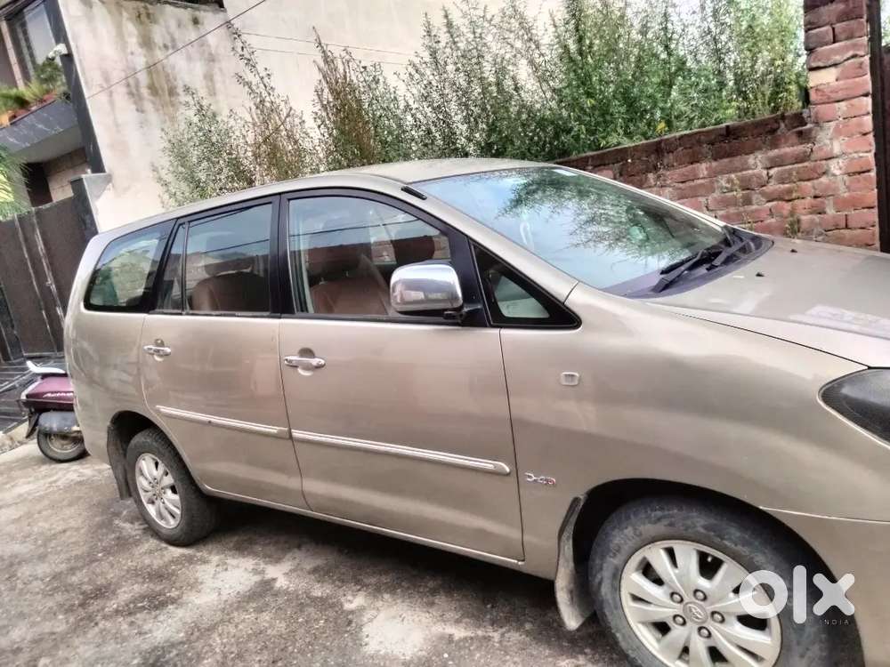 Innova Car