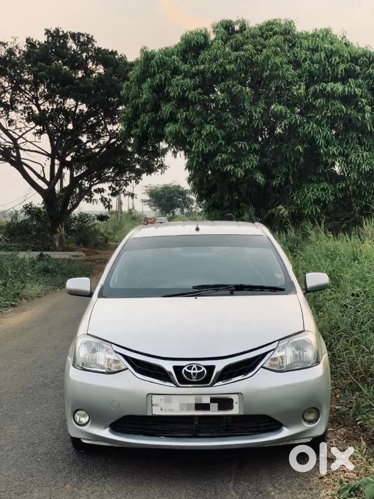 Toyota Etios 2013 Diesel 125000 Km Driven