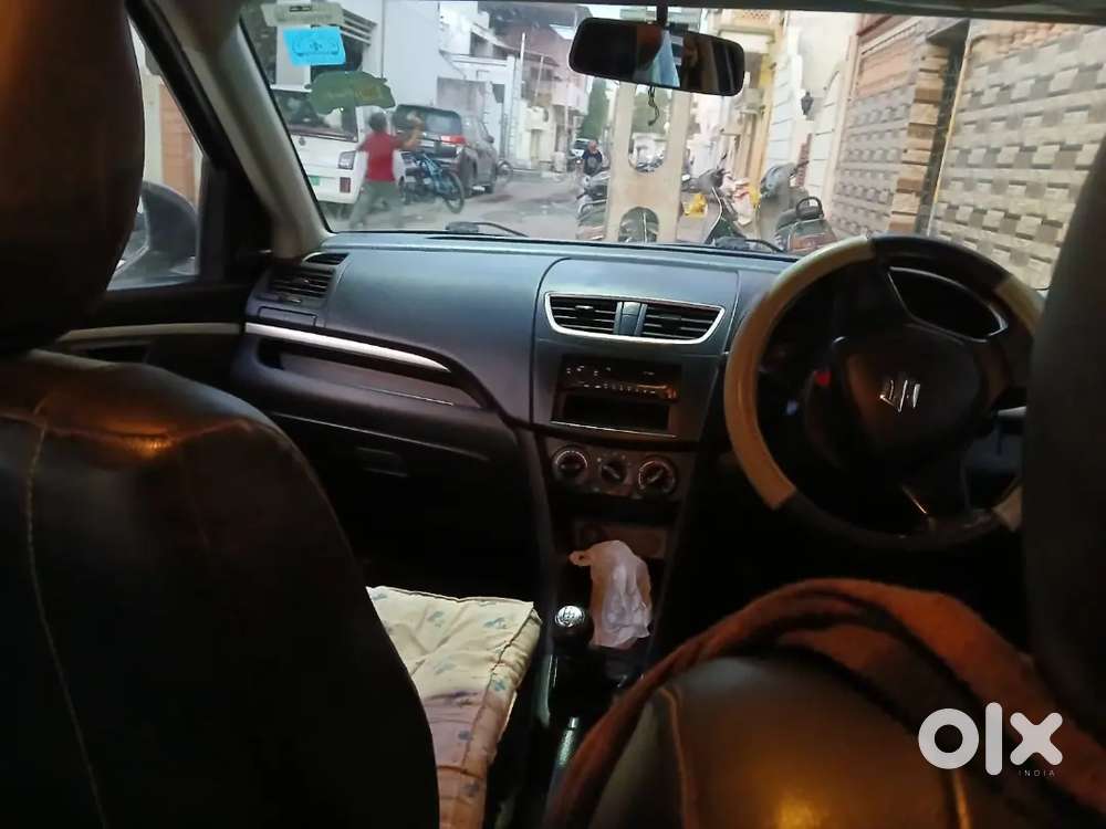 Maruti Suzuki Swift 2015 Petrol Well Maintained