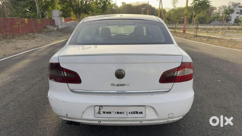 Skoda Superb Lk 2.0 Tdi At, 2012, Diesel