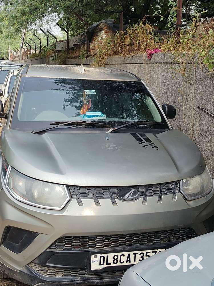 Mahindra Kuv100 Nxt Cng & Hybrids 70000 Km Driven