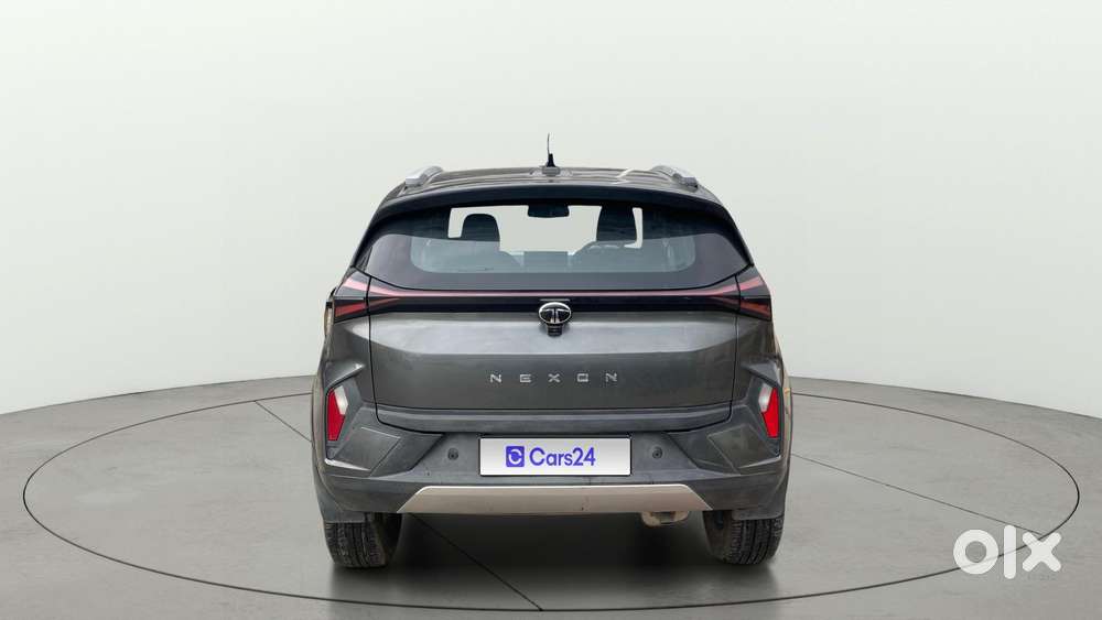 Tata Nexon Fearless S Purple 1.5 Revotorq Diesel 6mt Dual Tone, 2024..