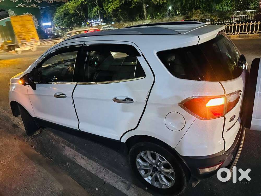 Ford Ecosport 2016 Cng & Hybrids Well Maintained