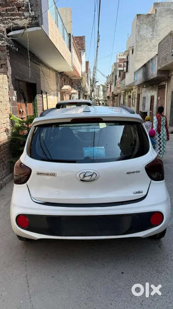 Grand I10 Sportz 2019 Model 35000km Petrol White Color