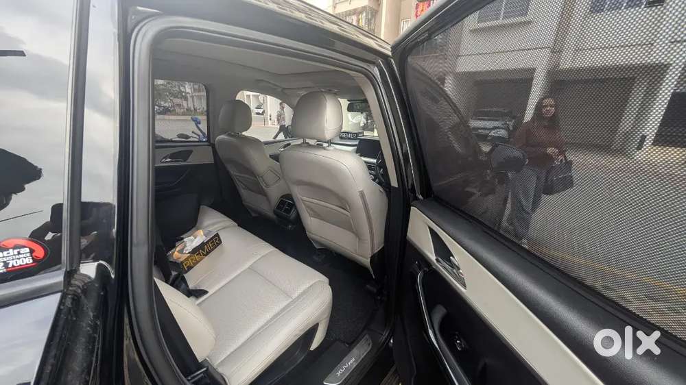 Mahindra Xuv700 Diesel Mt 2024