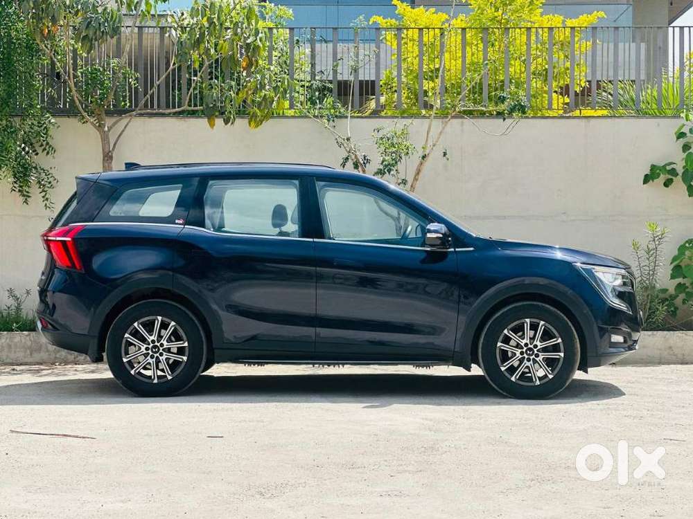 Mahindra Xuv700 2.2 Ax 7 Diesel At Str, 2024, Diesel