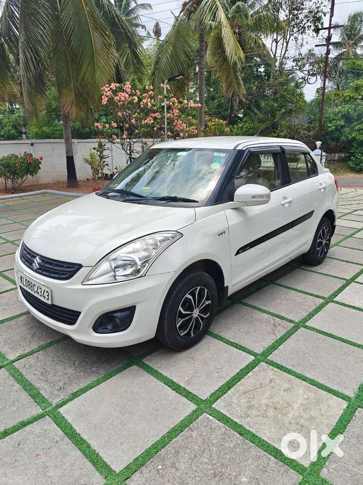 Maruti Suzuki Swift Dzire 1.2 Vxi Bsiv, 2014, Petrol