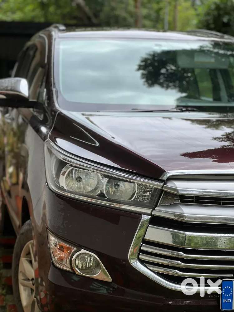 Toyota Innova Crysta 2017
