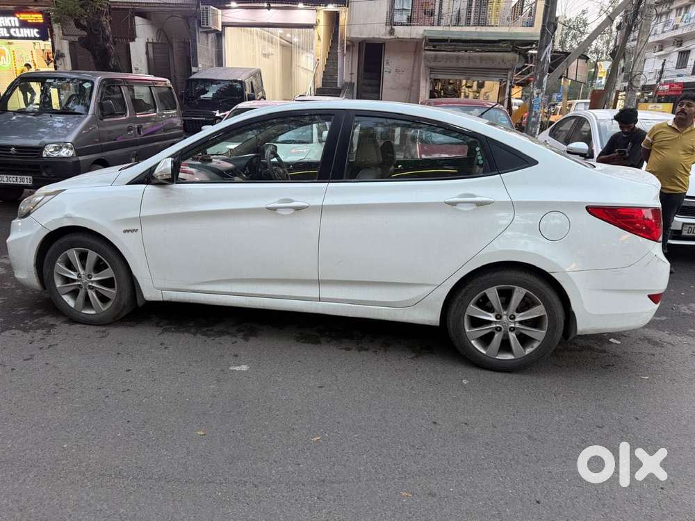 Hyundai Fluidic Verna 1.6 Vtvt Sx, 2013, Petrol