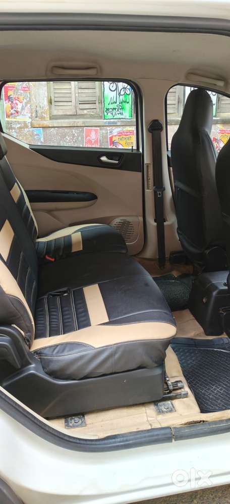 Renault Triber Rxz, 2021, Petrol