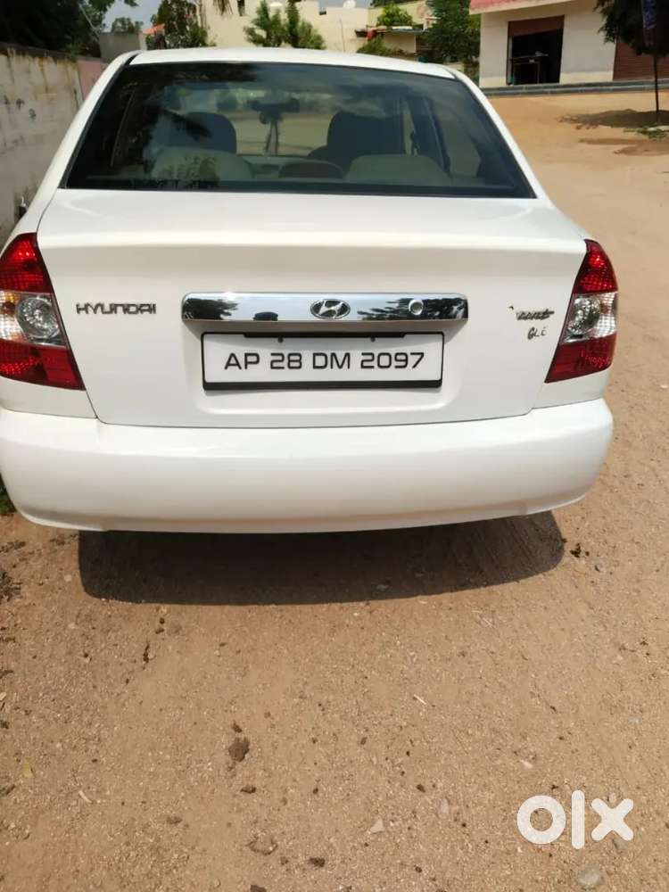 Hyundai Accent 1.5 Executive 2012