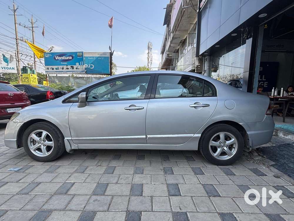 Honda Civic 1.8 V Mt Sunroof, 2011, Petrol