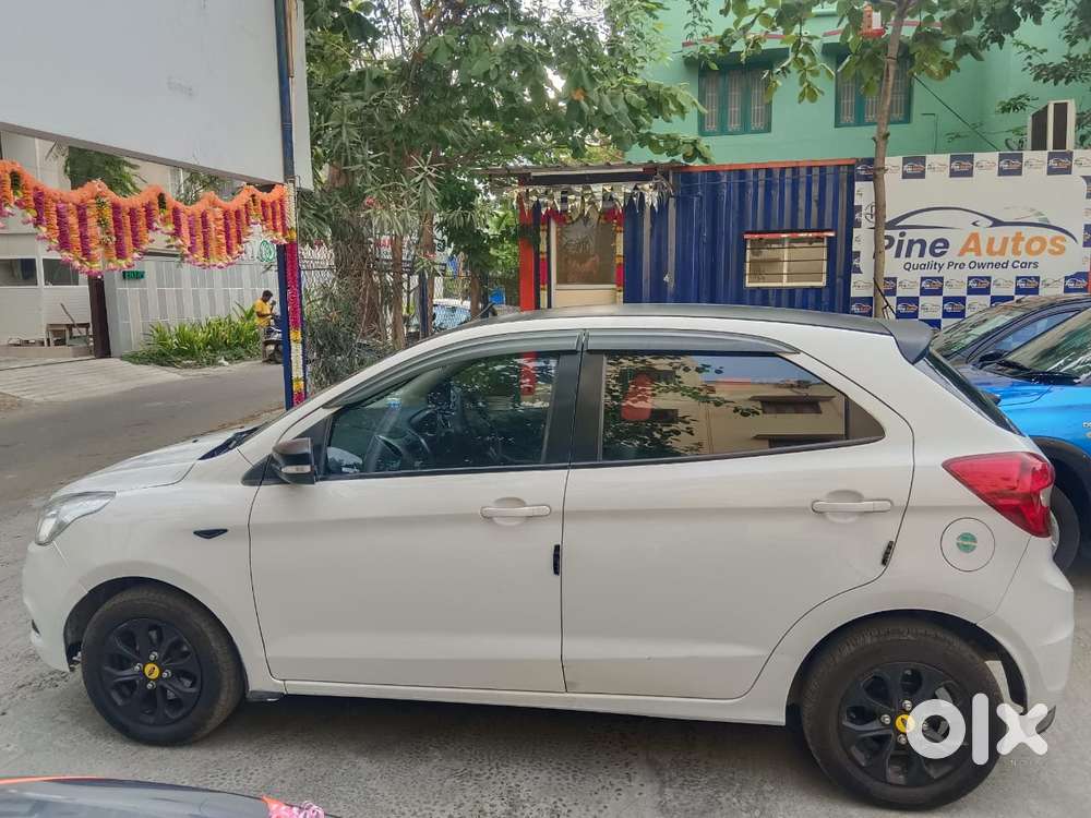 Ford Figo 2012-2015 Petrol Titanium, 2016, Petrol