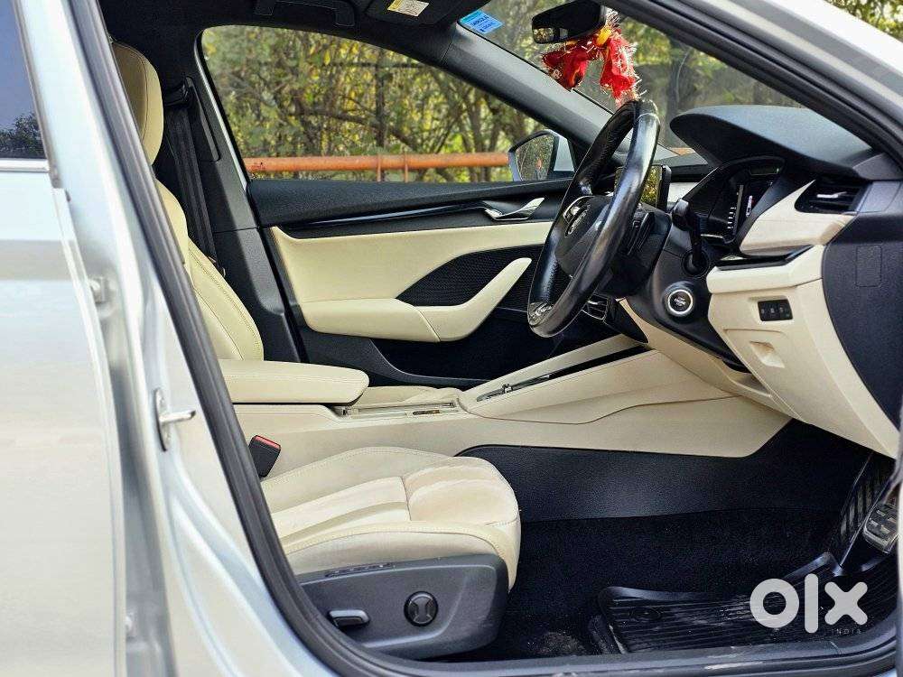 Skoda Octavia 1.8 Tsi At L K, 2022, Petrol