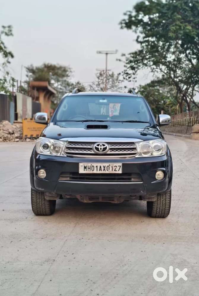 Toyota Fortuner, 2011, Diesel
