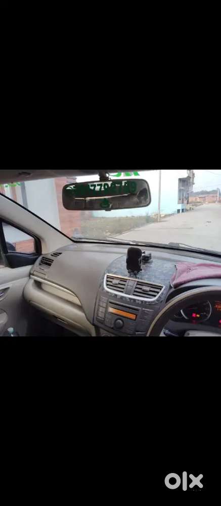 Maruti Suzuki Ertiga 2014 Cng & Hybrids 99999 Km Driven