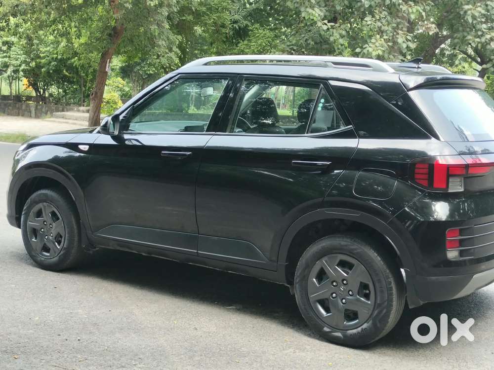 Hyundai Venue 1.2 S (o), 2023, Petrol