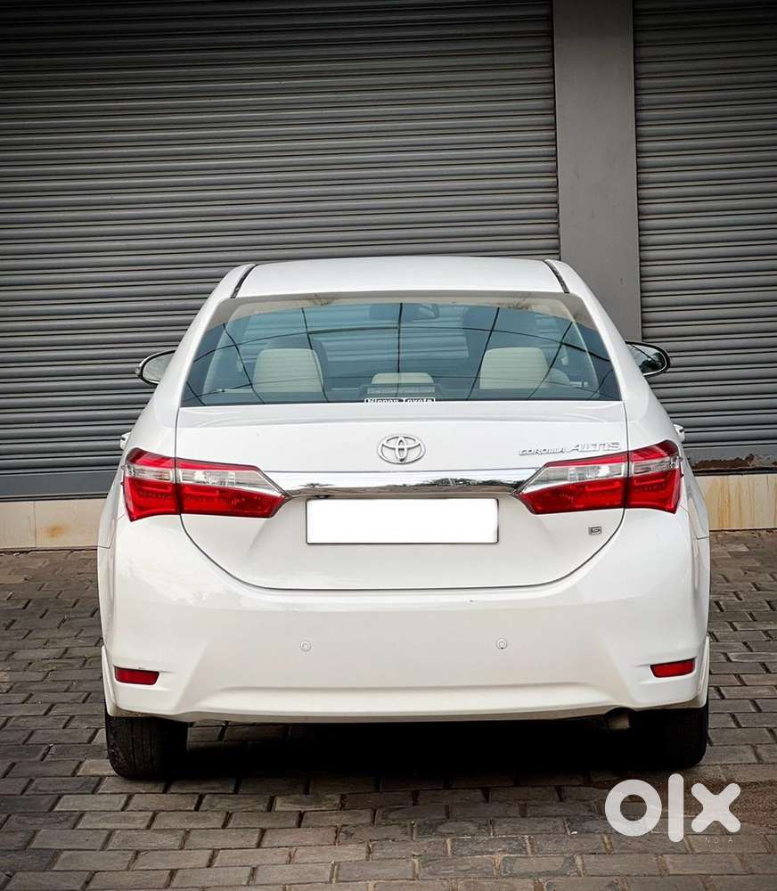 Toyota Corolla Altis Petrol Manual 2015