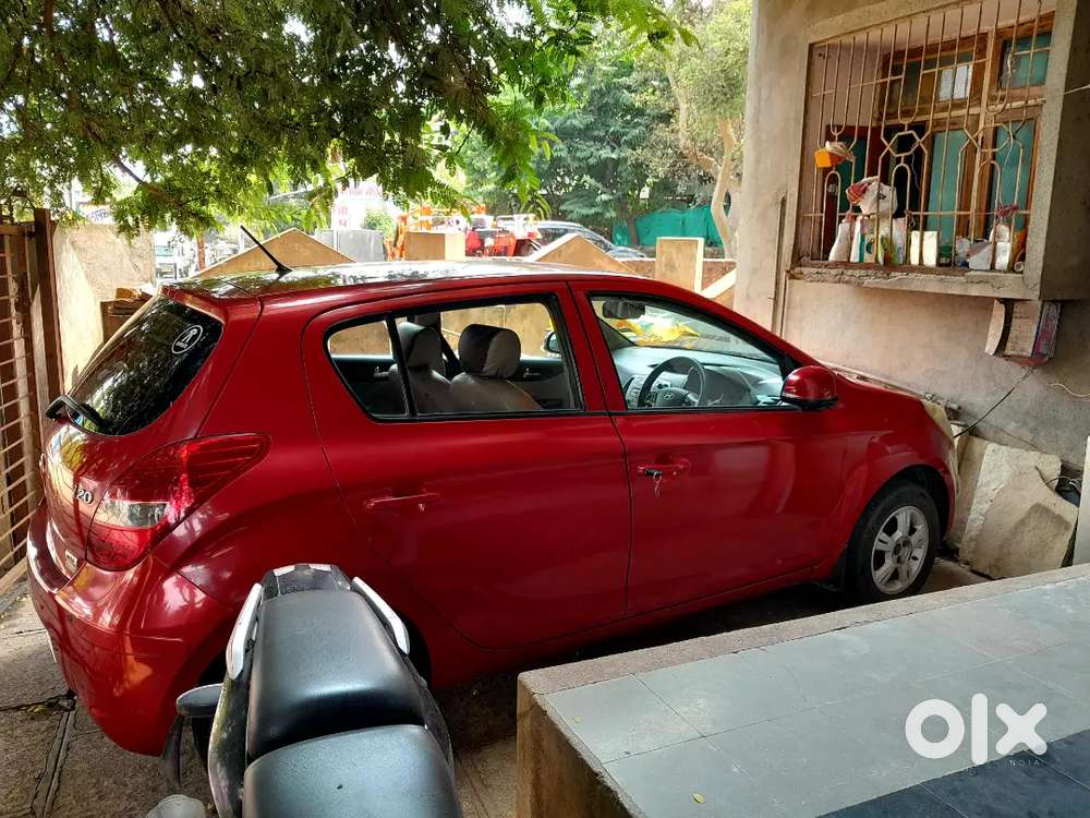 Hyundai I20 2012 Cng & Hybrids 102000 Km Driven