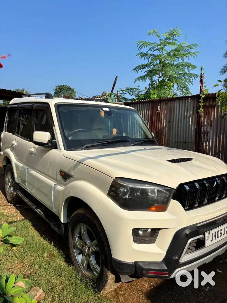 Mahindra Scorpio Classic 2016