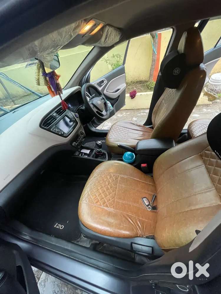 Showroom Track 7,20,000