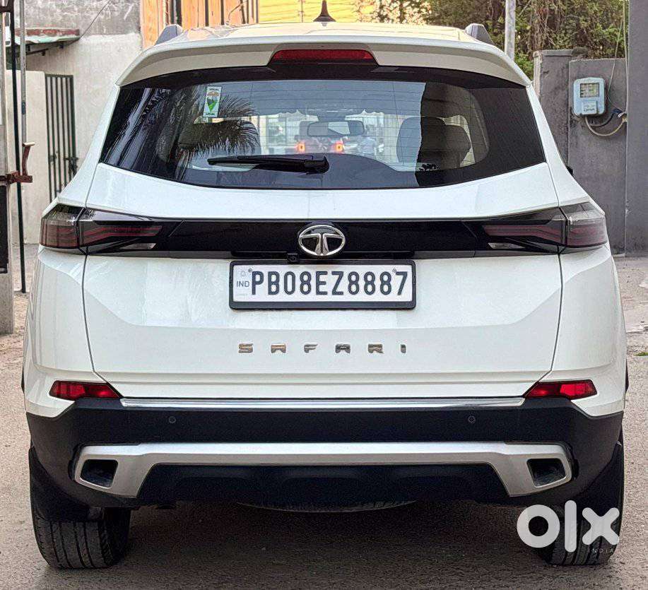 Tata Safari, 2022, Diesel