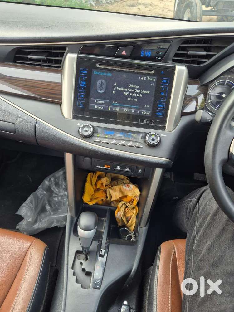 Toyota Innova Crysta [2020-ongoing] 2.4 Gx At 7 Str, 2020, Diesel