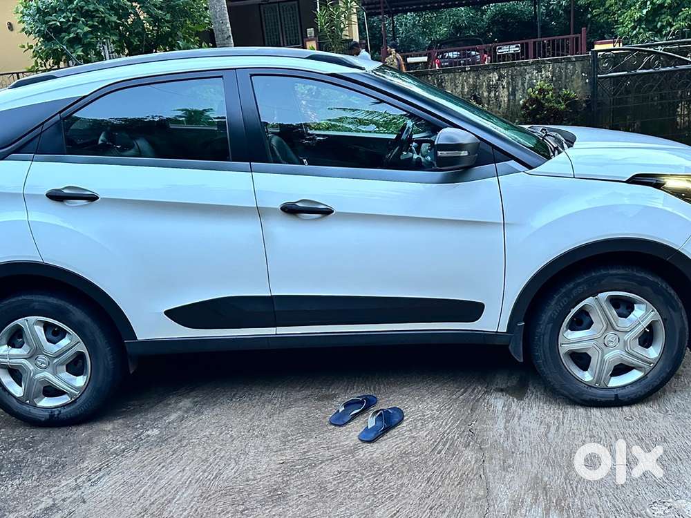 Tata Nexon Petrol Automatic 2021