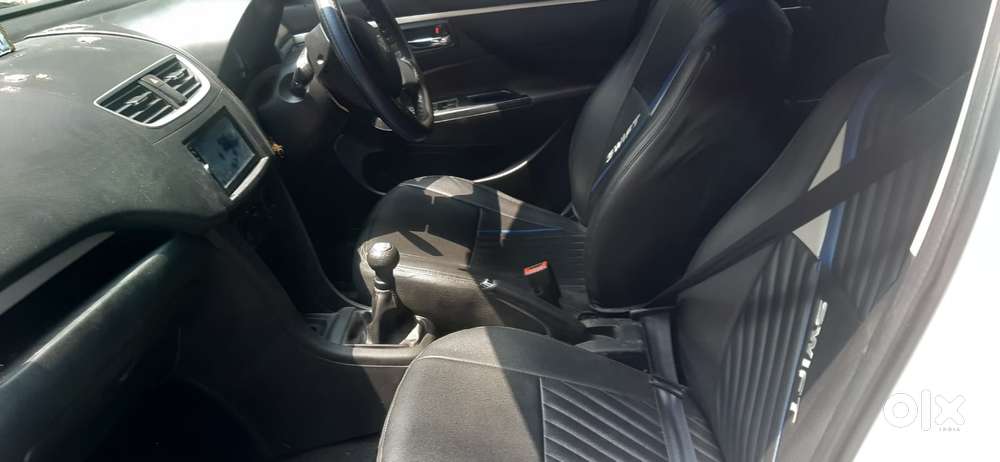 Maruti Suzuki Swift Vxi 1.2 Abs Bs-iv, 2017, Petrol