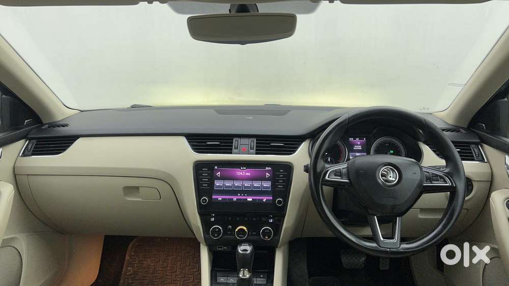 Skoda Octavia 2.0 L K Tsi At, 2018, Petrol