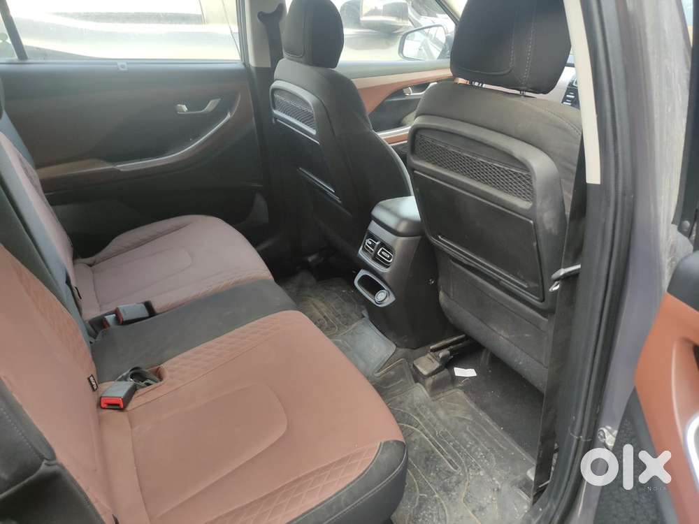 Hyundai Alcazar 2022 Petrol Signature 6 Str