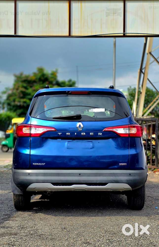 Renault Triber Rxz, 2020, Petrol