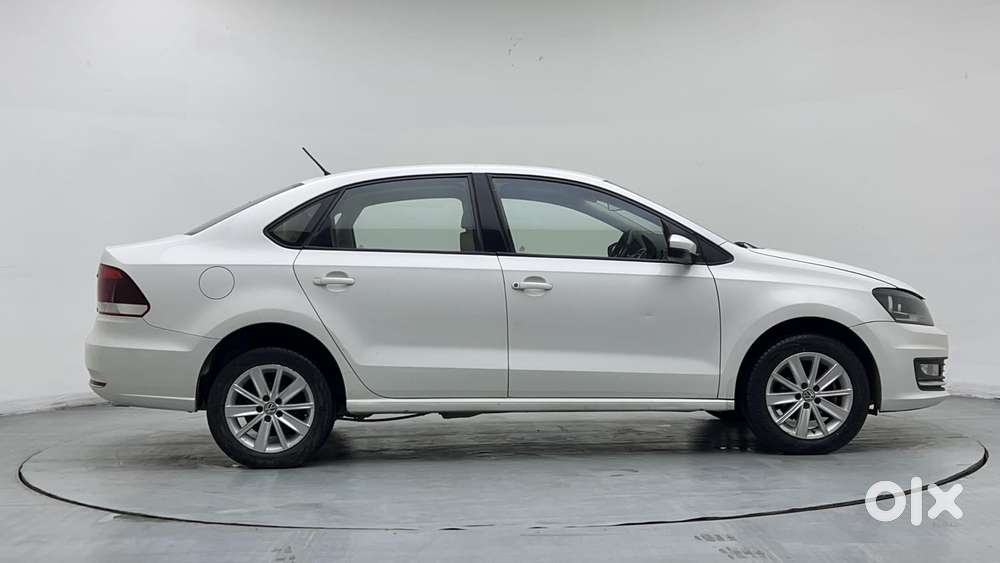 Volkswagen Vento 1.2 Tsi Highline At, 2016, Petrol