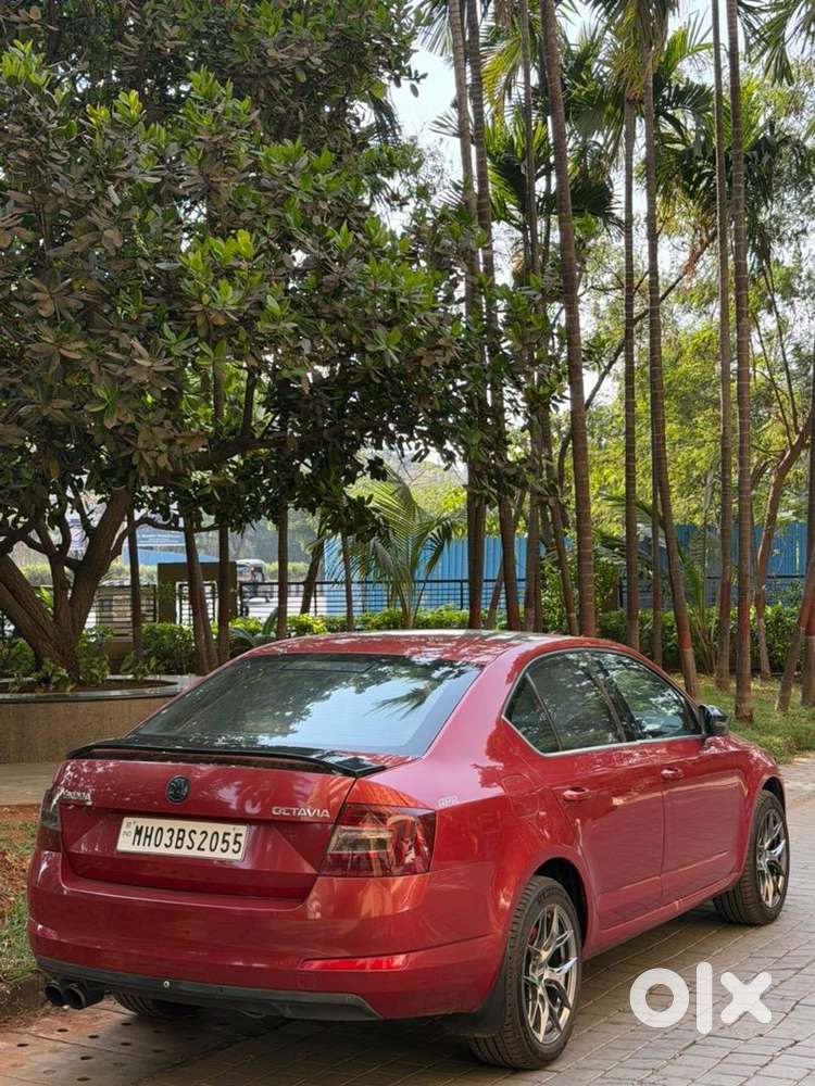 Skoda  Petrol 2015