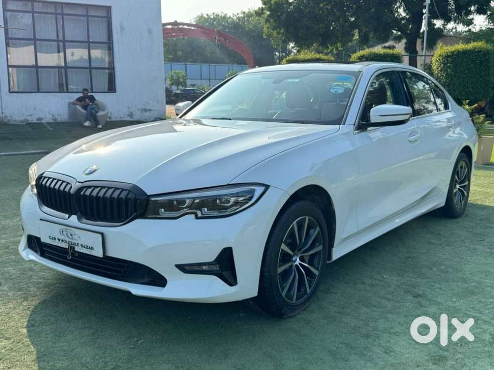 Bmw 3 Series 330i, 2022, Petrol