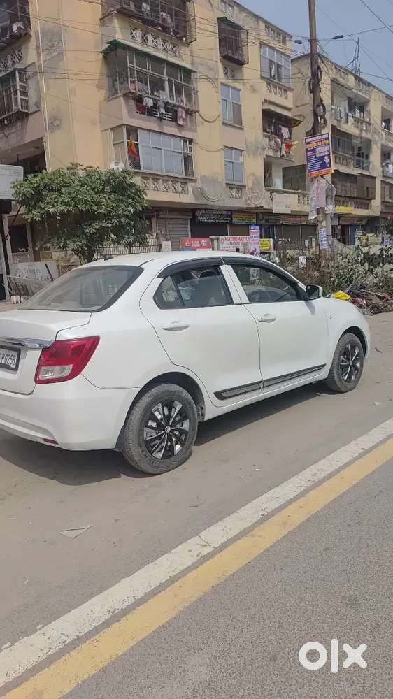 Maruti Suzuki Swift Dzire 2018 Petrol 75000 Km Driven. New Condition