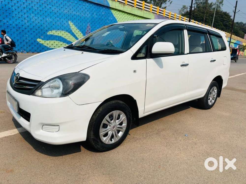 Toyota Innova 2.5 G4 Diesel 7-seater, 2010, Diesel