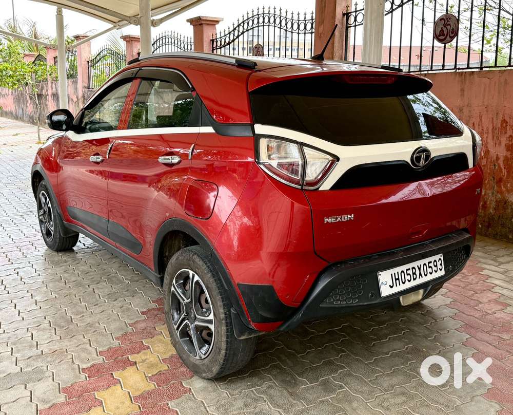 Tata Nexon Kraz Diesel, 2017, Diesel