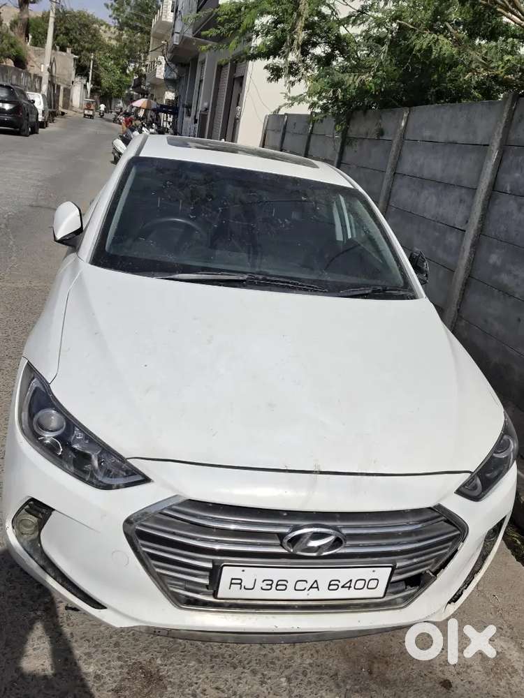 Hyundai Elantra 2017 Diesel 65000 Km Driven
