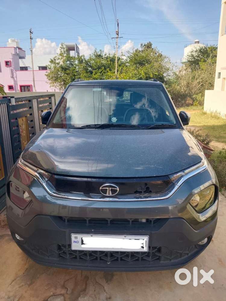 Tata Punch 1.2 Revotron Creative Dual Tone, 2024, Petrol