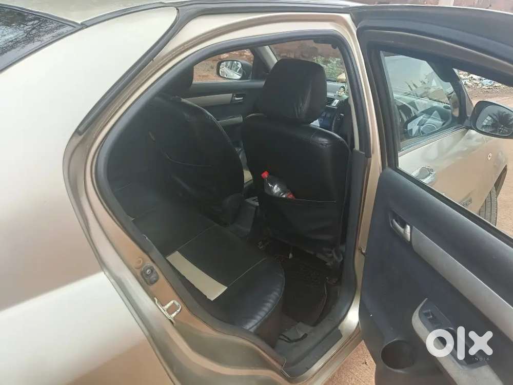 Maruti Suzuki Dzire 2012 Cng & Hybrids 111850 Km Driven
