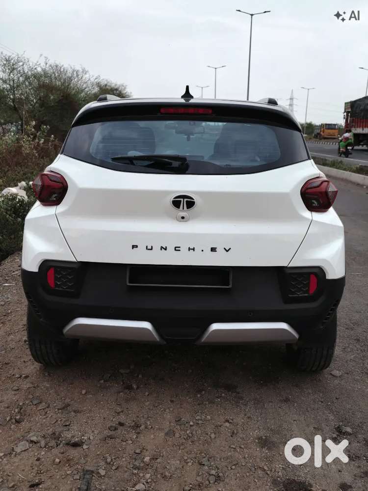 Tata Punch Ev 2024 Empowered Plus S Lr Topend