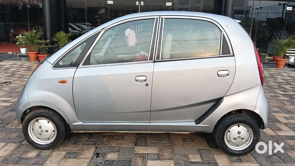 Tata Nano Xt, 2010, Petrol
