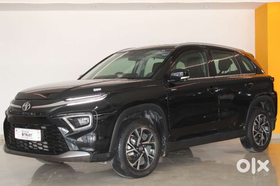 Toyota Urban Cruiser Hyryder 1.5 V Hybrid, 2025, Petrol