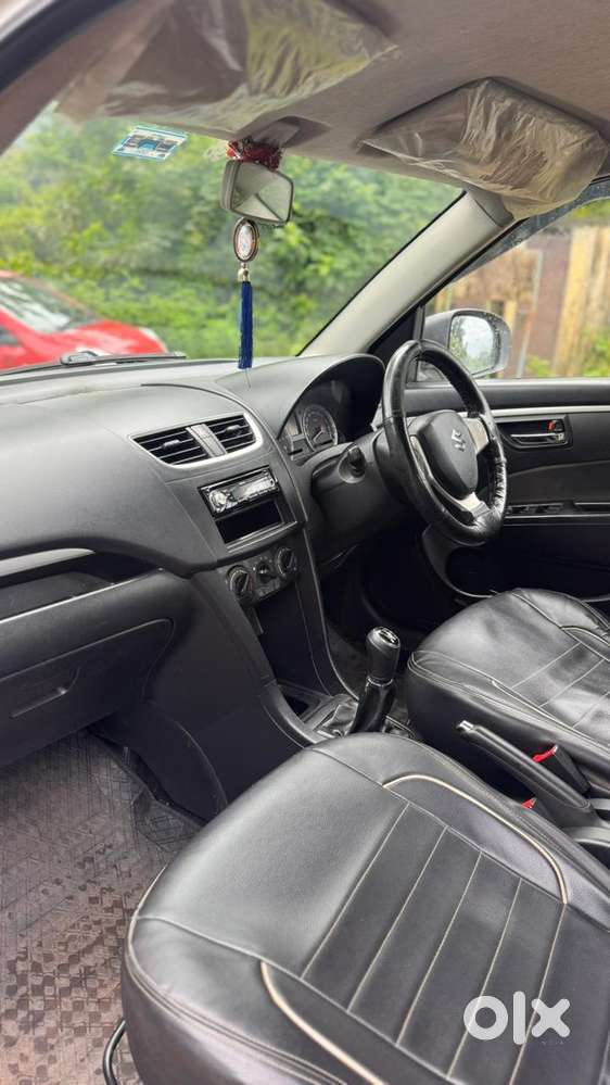Maruti Suzuki Swift Vxi + Manual, 2013, Petrol