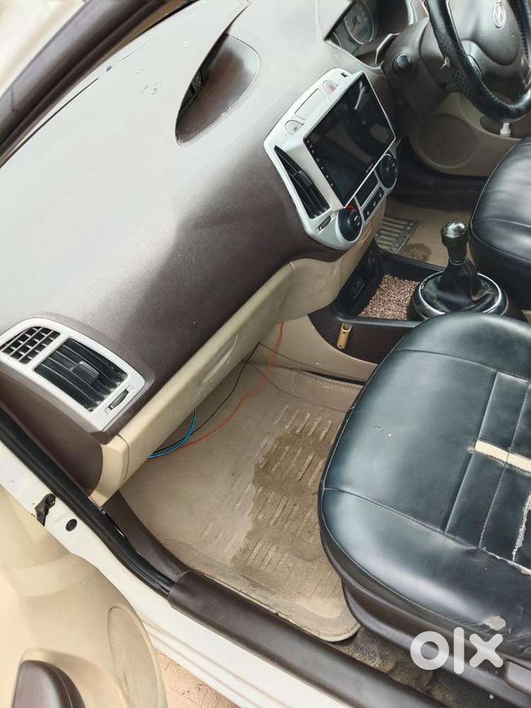 Hyundai Model Manual 2013